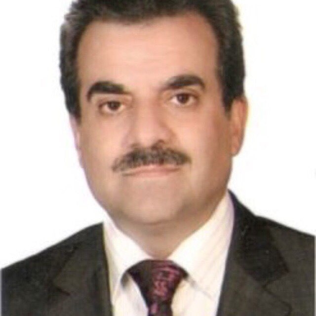 رحیم آیتی دکترای حرفه‌ای دندانپزشکی تهران