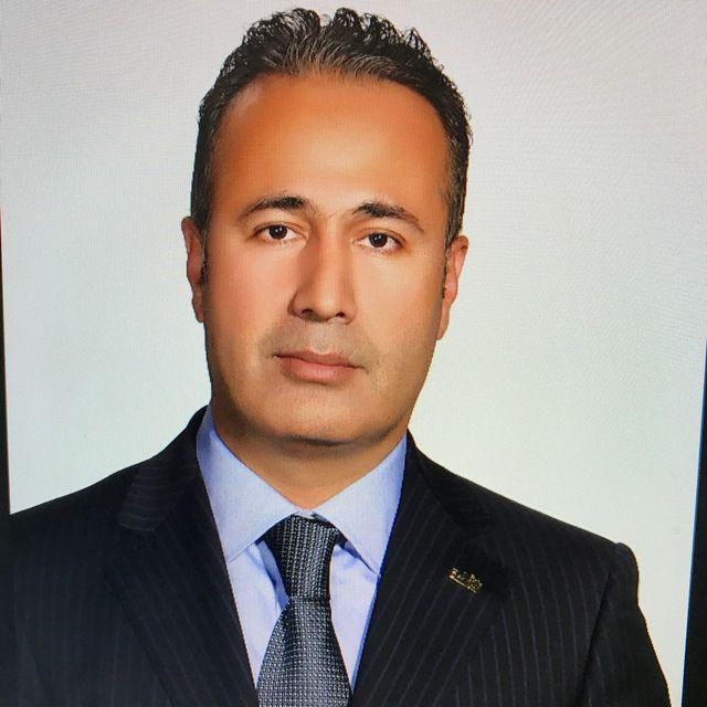 علی اسماعیل زاده بختیاری دکترای حرفه‌ای دندانپزشکی تهران
