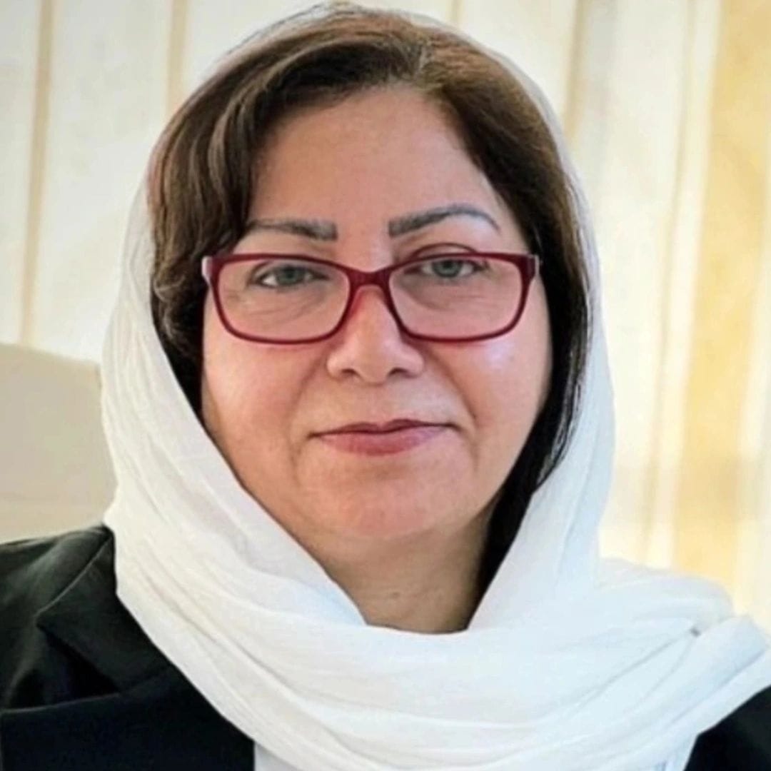 فرزانه حسنی کارشناسی ارشد روانشناسی شیراز