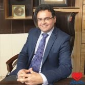 پدرام یوسفی تخصص بیماری‌های پوست (درماتولوژی) اصفهان