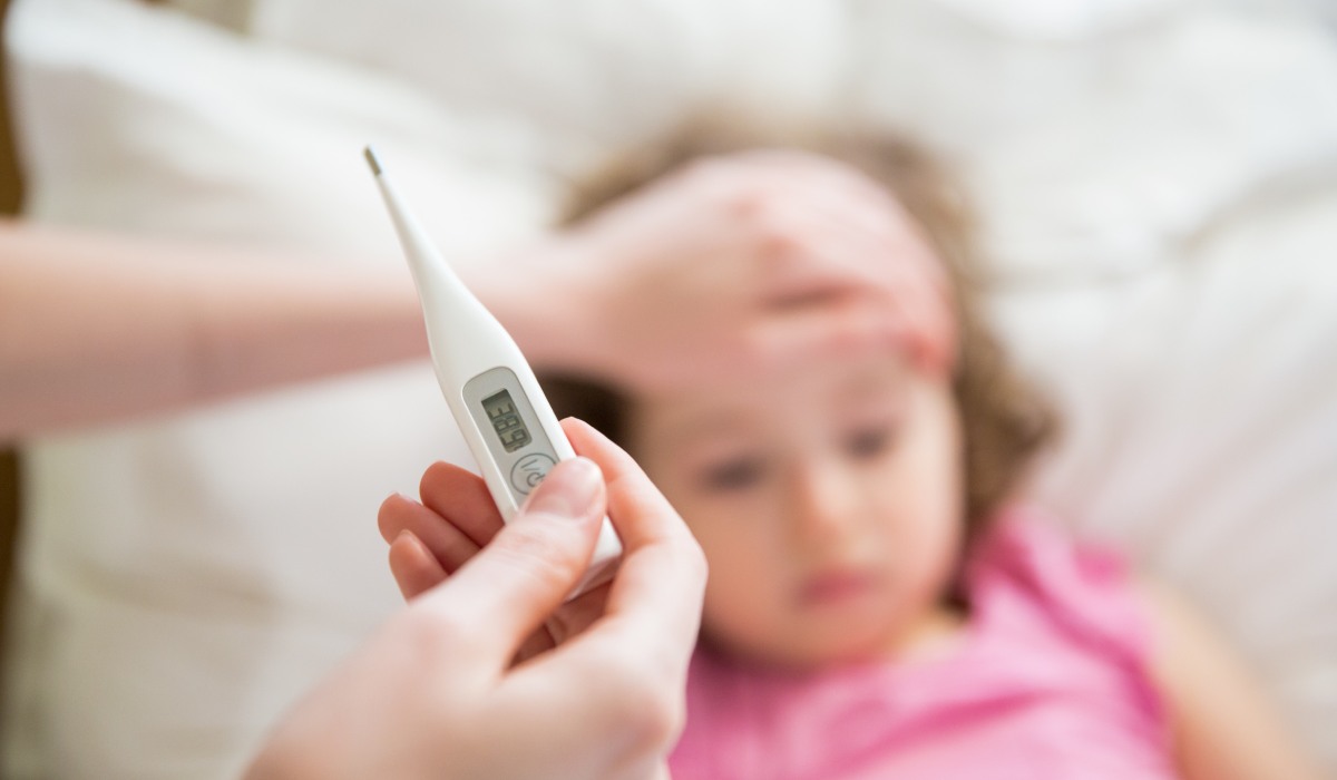 تب از علائم آنفولانزا در کودکان