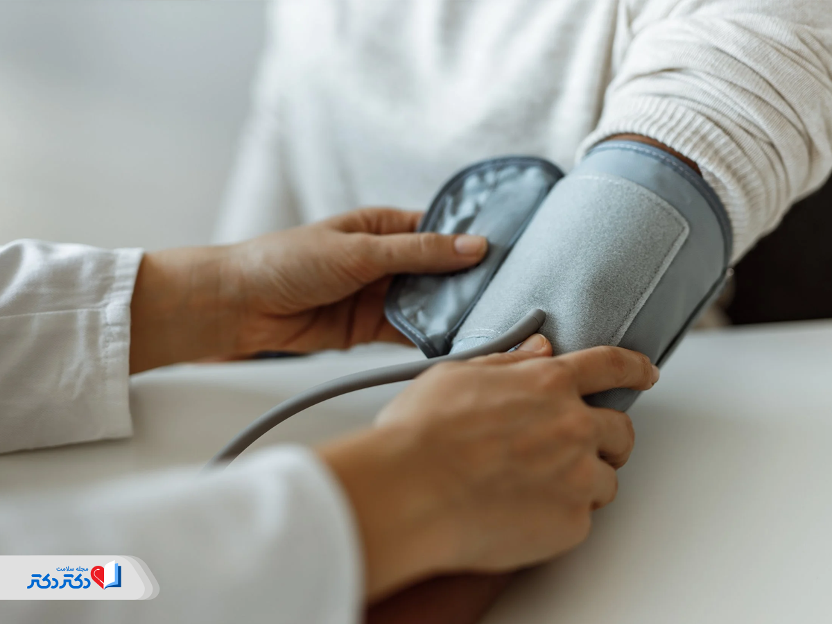 چکآپهای دورهای فشار خون برای پیشگیری از بیماری غدد فوق کلیوی