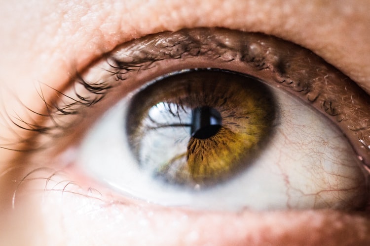 گریوز، عامل ابتلا به تیروئید چشمی