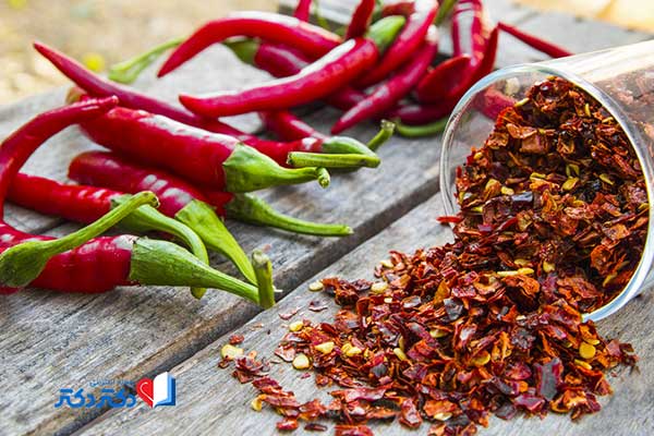 دل پیچه در اثر خوردن غذای تند