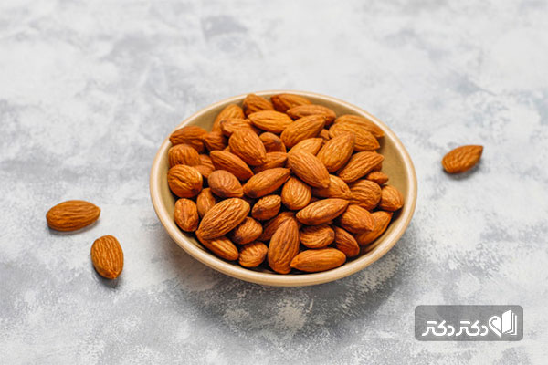 فواید بادام و تاثیر آن بر خواب