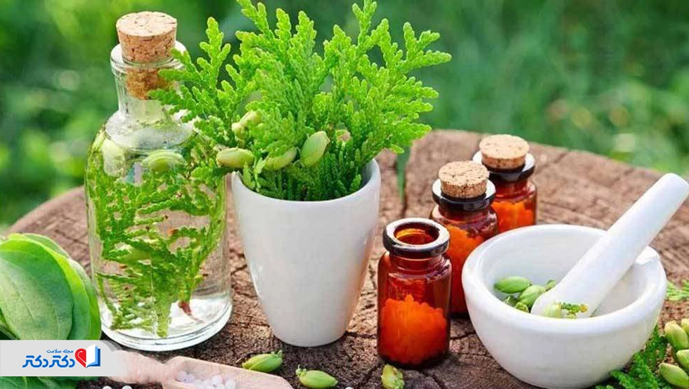 درمان گیاهی آب مروارید