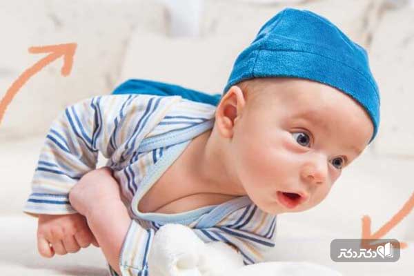 نوزاد در 4-6 ماهگی می تواند غلت بزند