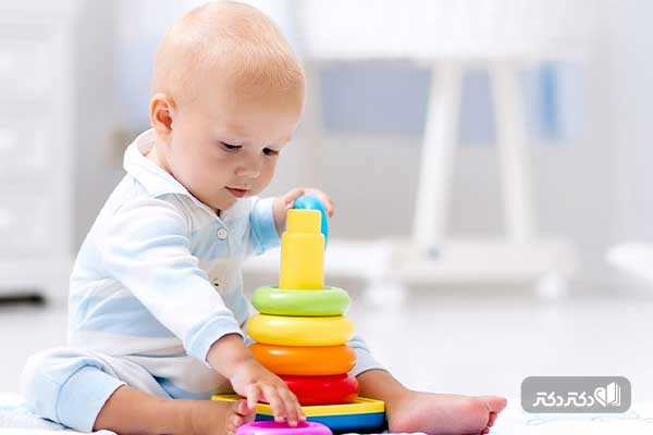مهارت ها و مراحل رشد کودک از 1 ماهگی تا 18 ماهگی