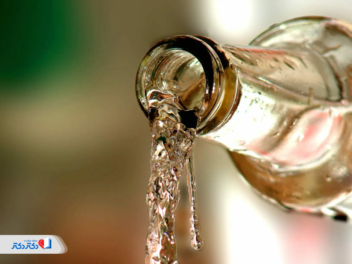 نوشیدن آب بیشتر برای کاهش قند خون