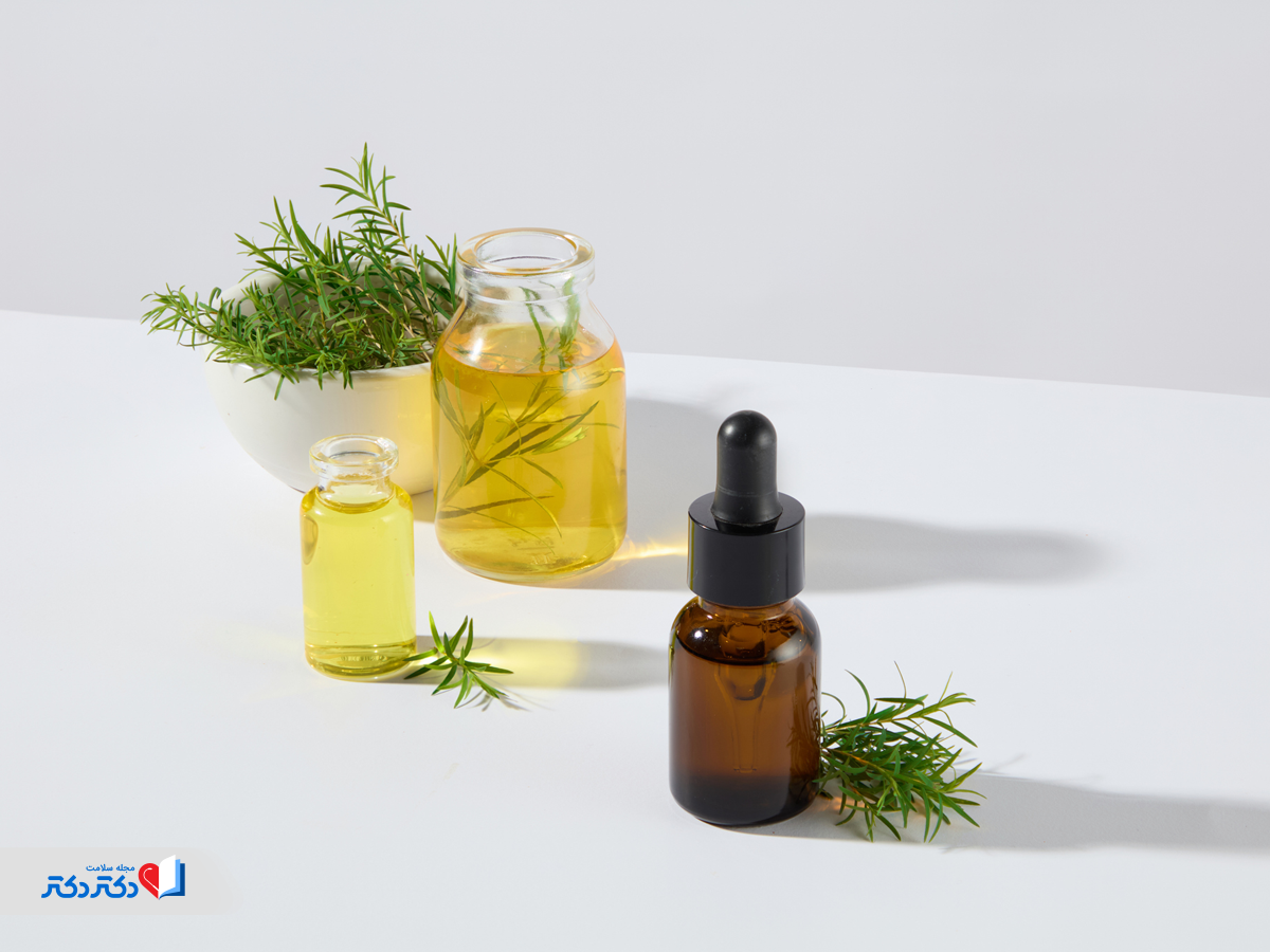 روغن درخت چای برای جوش داخل بینی