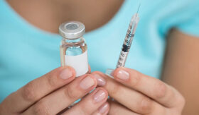 مقاومت به انسولین؛ تفاوت با دیابت، علائم، علل و درمان