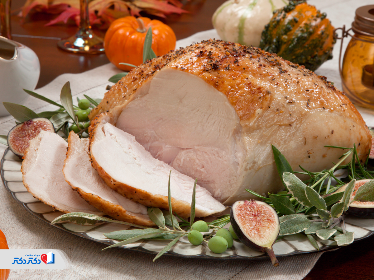 سینه بوقلمون از مواد غذایی پروتئین‌دار