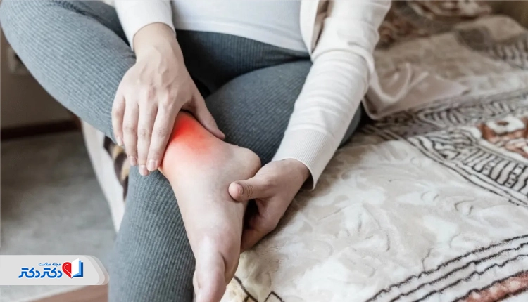 پادرد در بارداری در قسمت مچ پا طبیعی است.