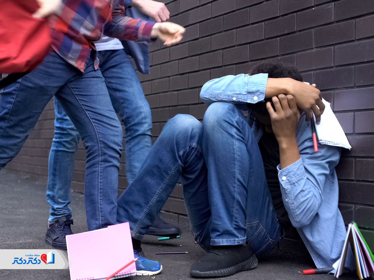 Forcing causes of depression in teenagers