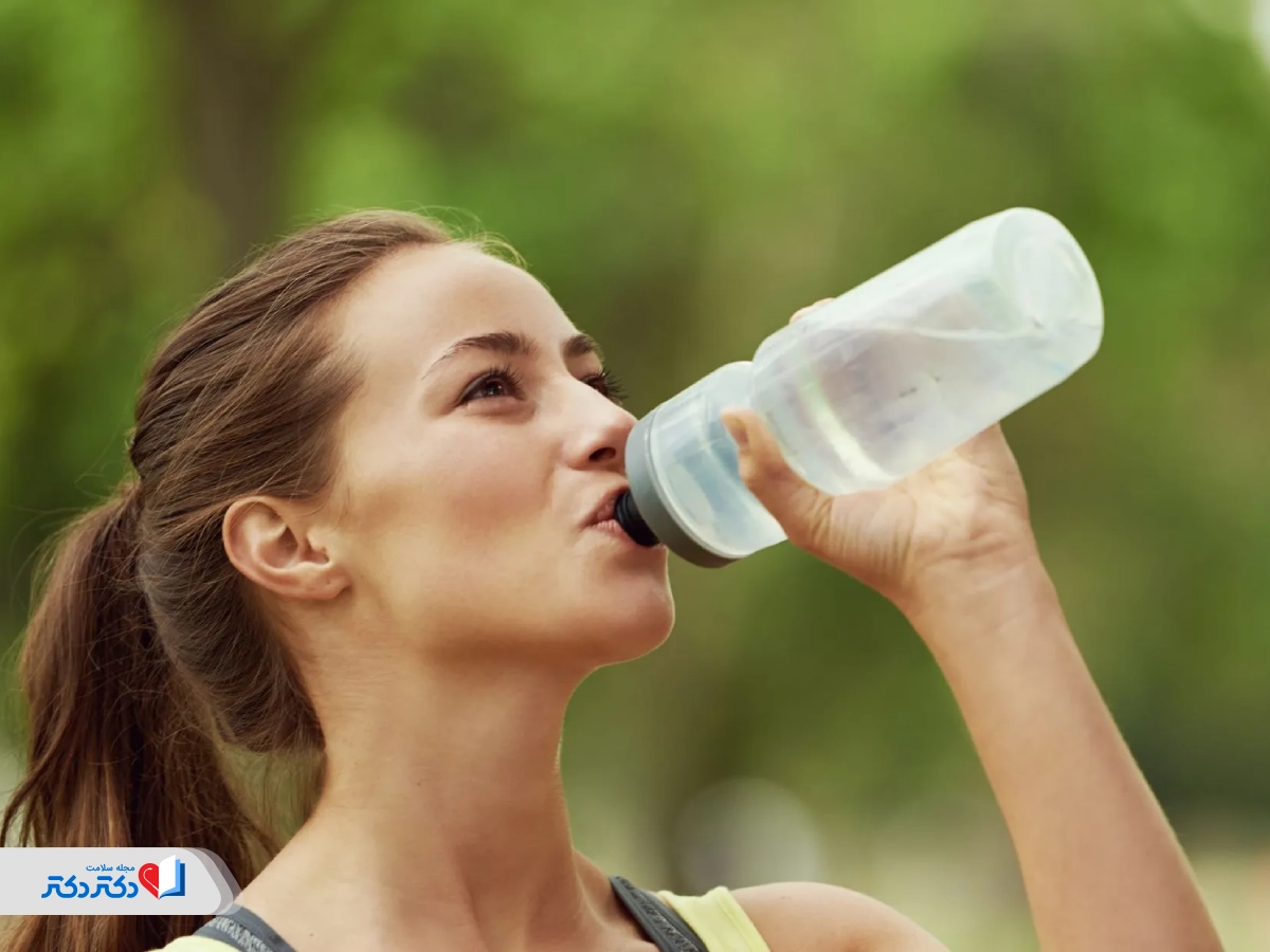 اهمیت هیدراتاسیون در برنامه کاهش وزن 30 روزه