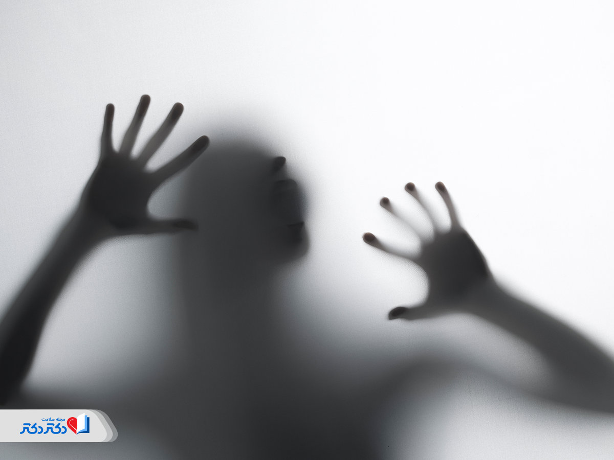 فوبیای تنگنا هراسی