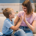 تربیت جنسی کودکان؛ چگونه و از چه سنی با کودک درباره مسائل جنسی صحبت کنیم؟