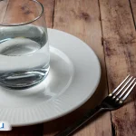رژیم آب درمانی چگونه باعث کاهش وزن می‌شود؟ بررسی فواید و خطرات احتمالی آن