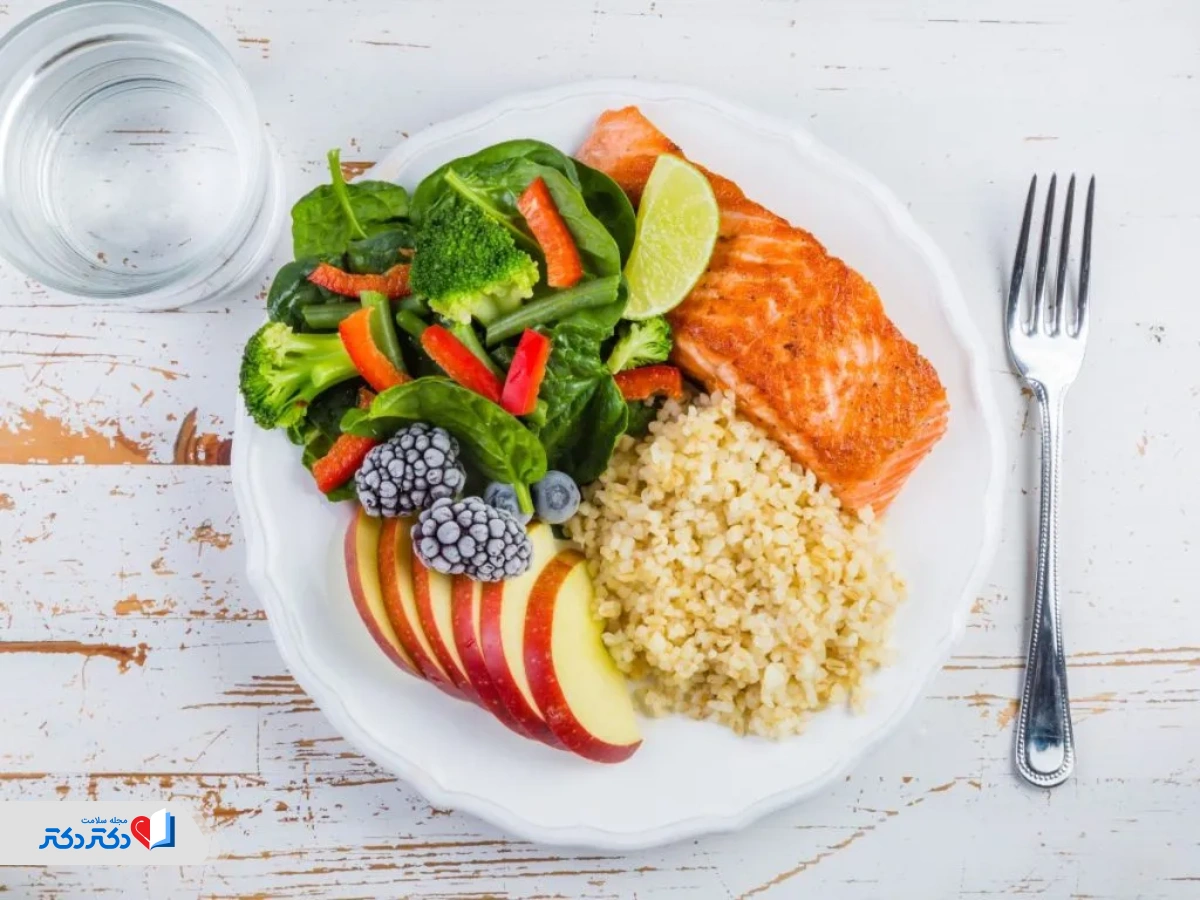 اصول رژیم ابوعلی سینا : خوردن غذاهای سبک و زودهضم