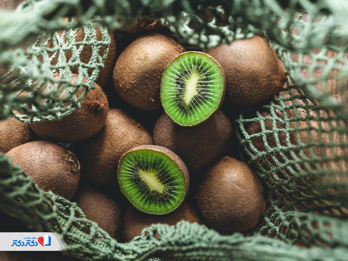 مواد غذایی حاوی ویتامین C برای جذب بهتر آهن در رژیم غذایی برای کم خونی
