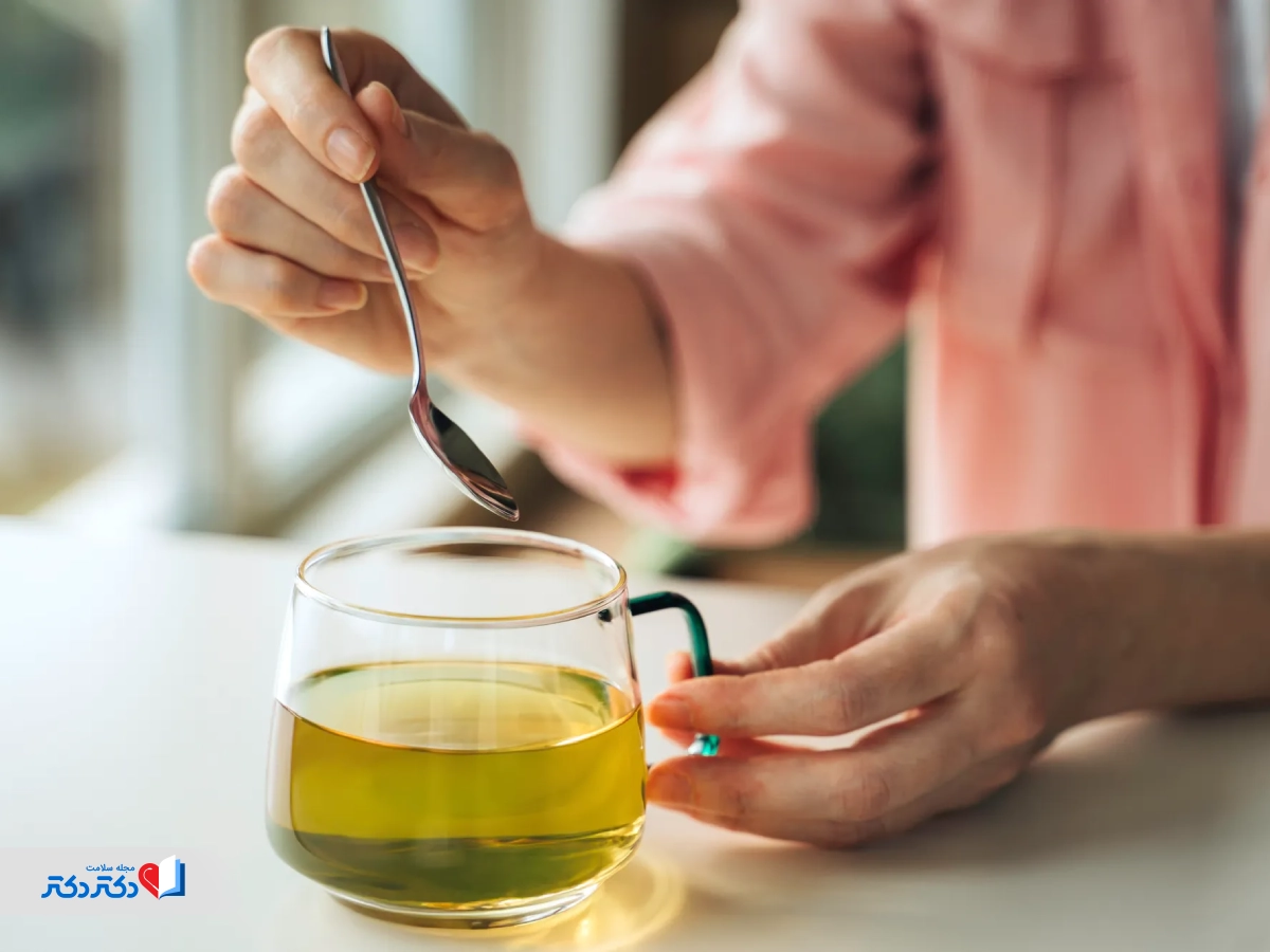 انواع دتاکس واتر برای لاغری با چای سبز