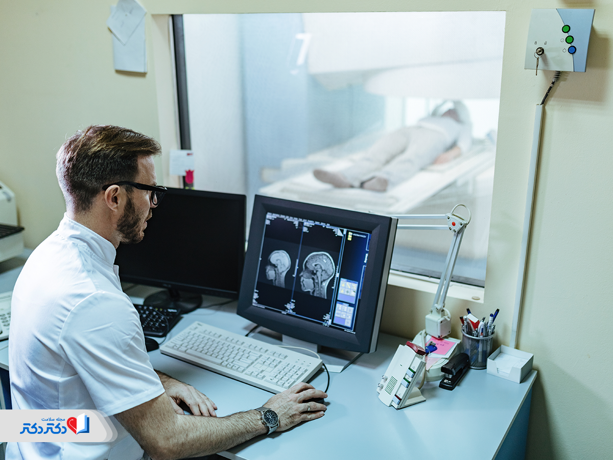 تصویربرداری مغزی مانند MRI