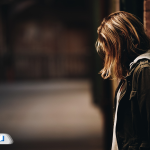 چرا همیشه از رها شدن می‌ترسیم؟ بررسی طرحواره رهاشدگی