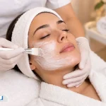 راهنمای کامل پاکسازی صورت؛ از مراحل و فواید تا روش‌های خانگی