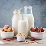 همه‌چیز درباره شیر گیاهی؛ معرفی انواع، فواید، مضرات و مقایسه با شیر لبنی